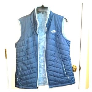 North Face reversible vest worn One time